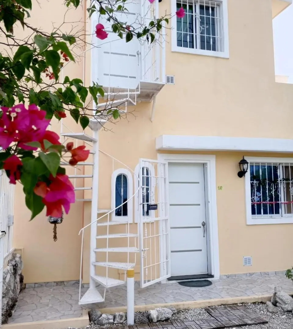 Ave Fenix Apartments Punta Cana